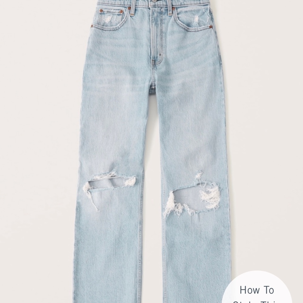 A&F 90s Ultra High Rise Relaxed Jeans